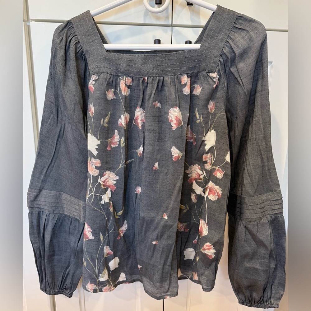 LC Lauren Conrad Floral Peasant Blouse in Gray and Pink NWT S